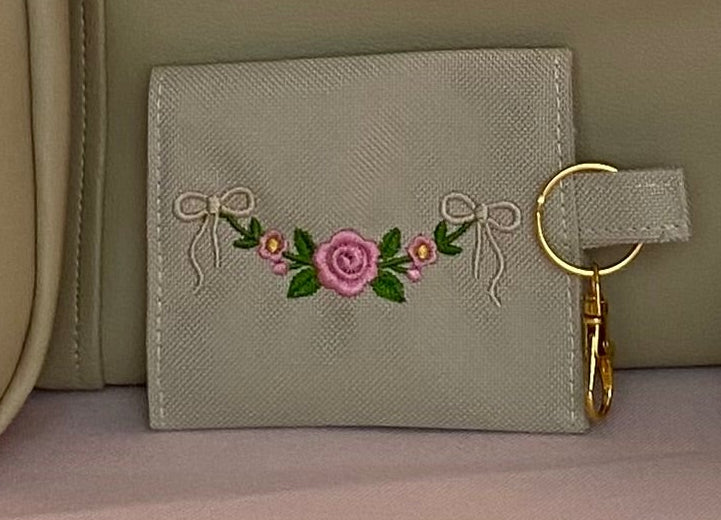 Quiet Faith Earbuds case/Change Pouch - Pure Light