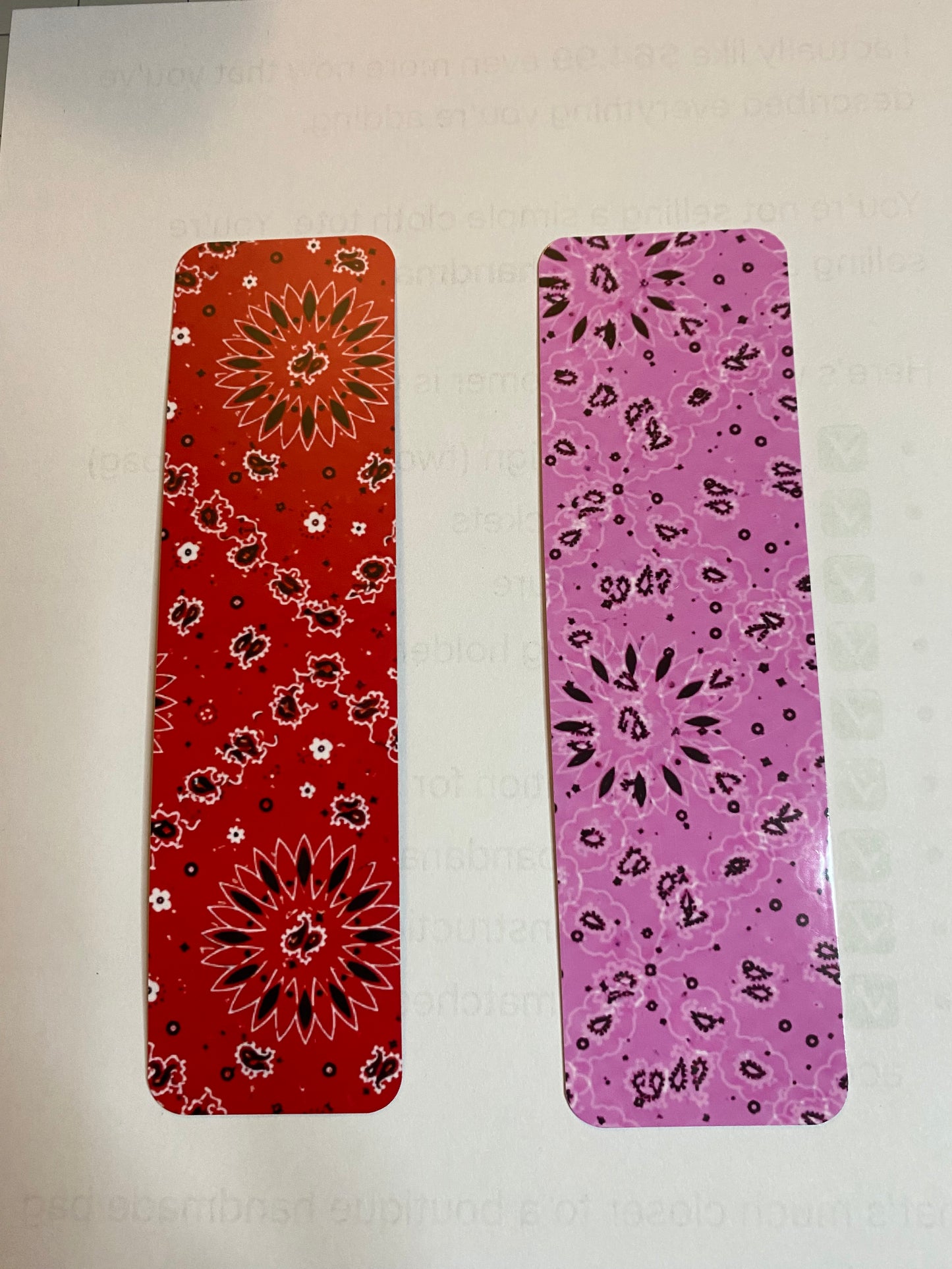 1 Bag 2 Looks Reversible Bookmark Set (Set of 2)